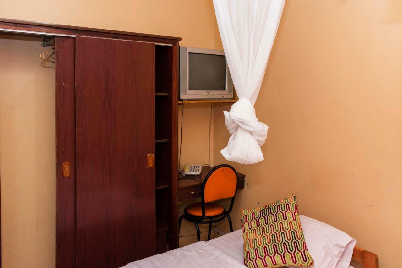 Rwenzori International Hotel Kasese Exterior foto